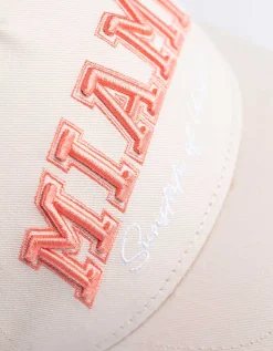 Baseballpet - Borduursel - beige