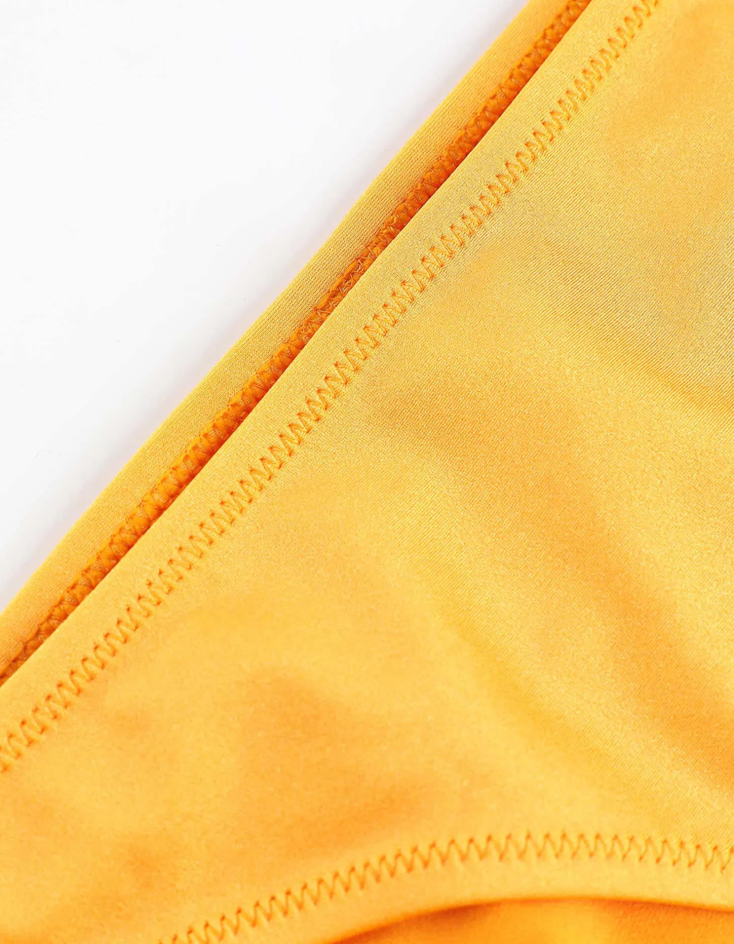 Bikinibroekje - Gerecycled polyester - geel