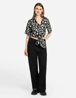 Blouseshirt - LENZING&trade; ECOVERO&trade; - zwart