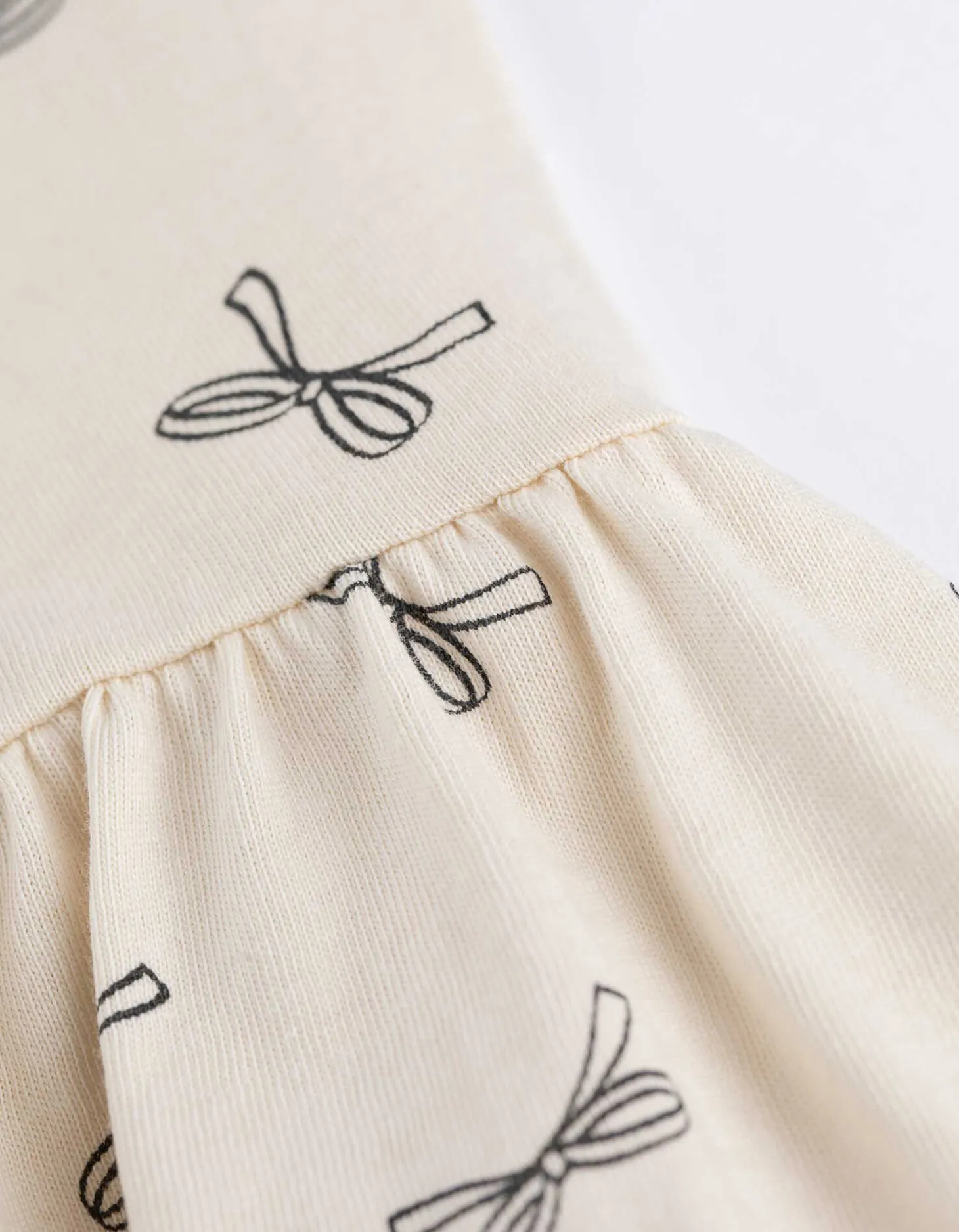 Jurk - Motief all-over - beige