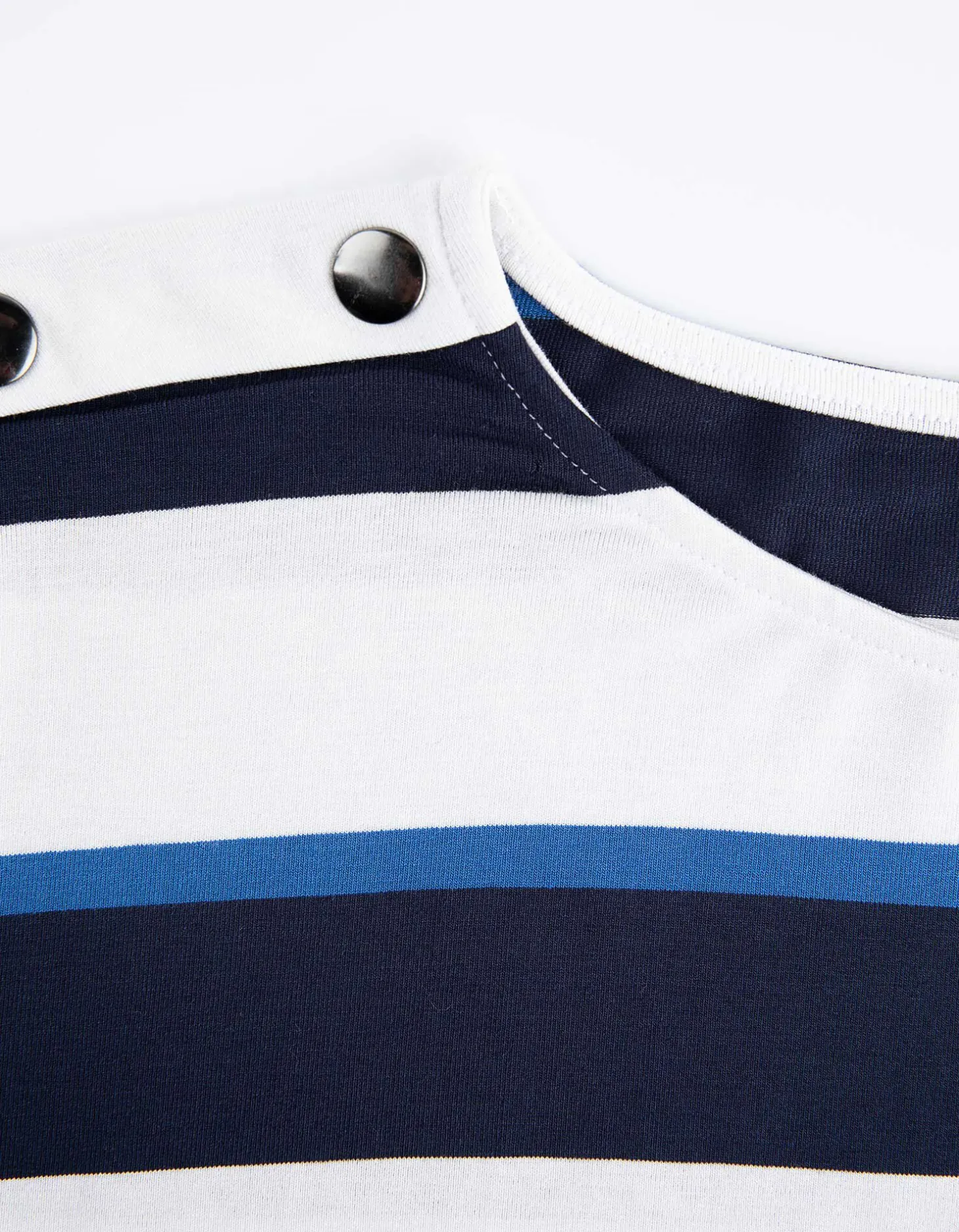 Longsleeve - Sierknopen - donkerblauw