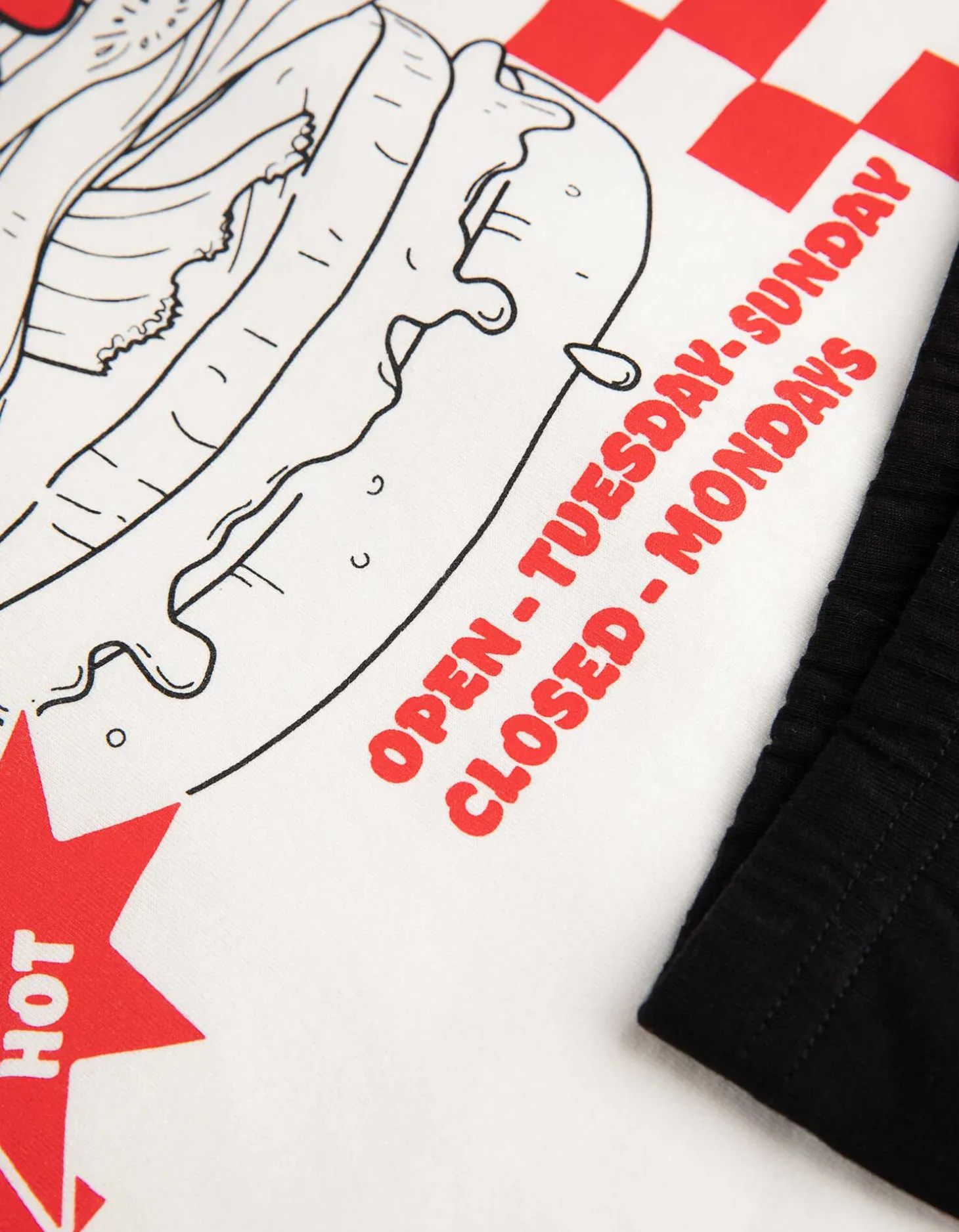 Pyjamaset bestaande uit shirt met lange mouwen en broek - Print op rug - wit