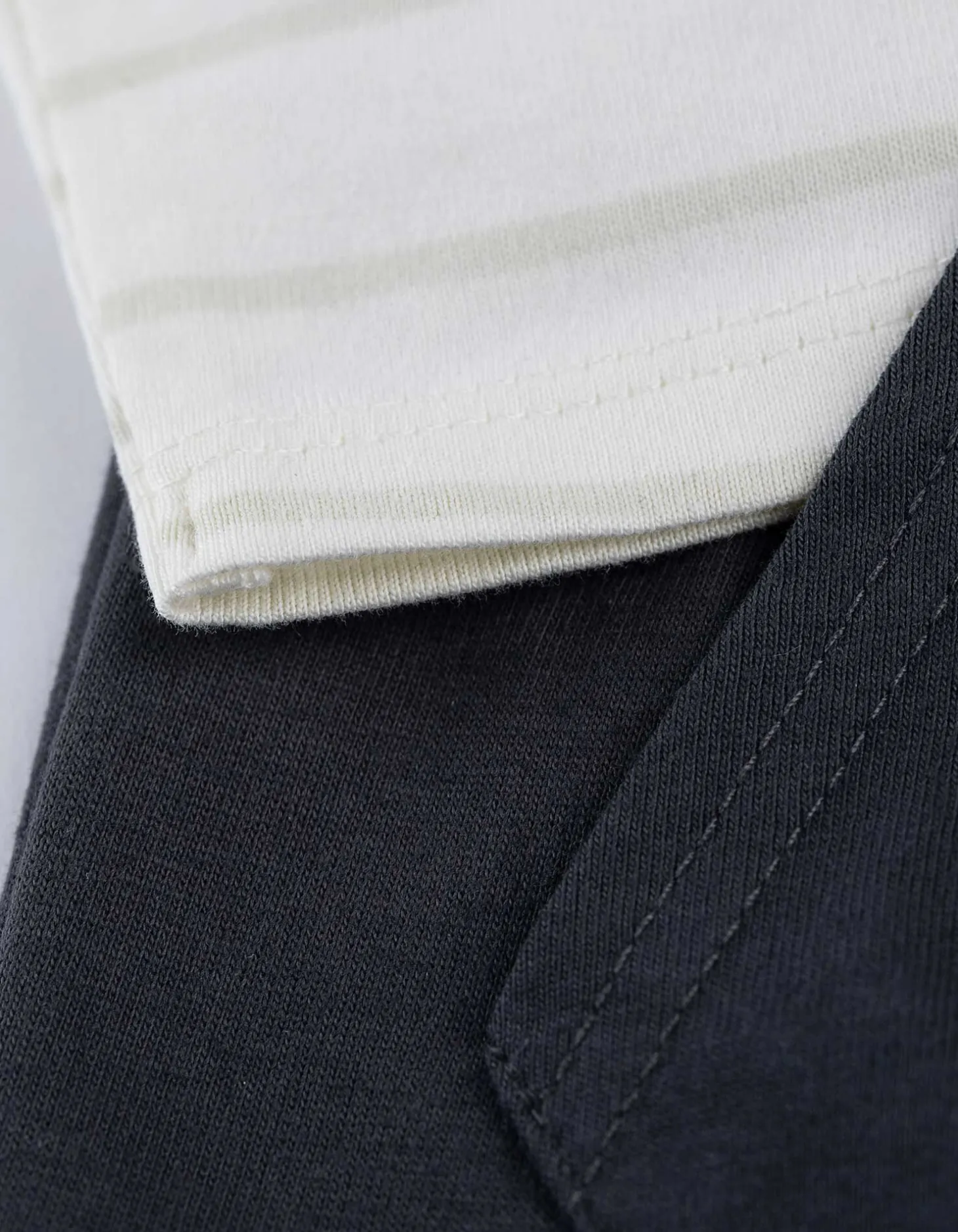 Set van longsleeve en broek - Strepen - wit