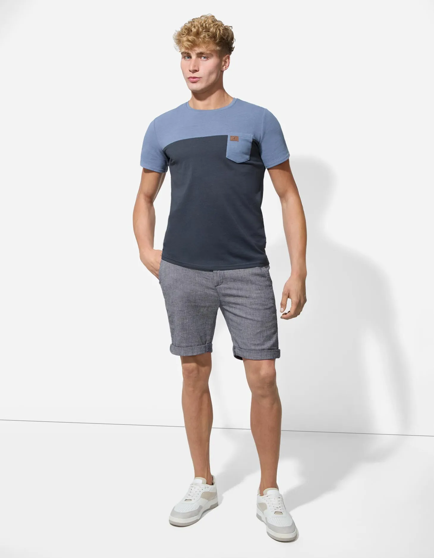 Short - Vaste pijpomslag - donkerblauw