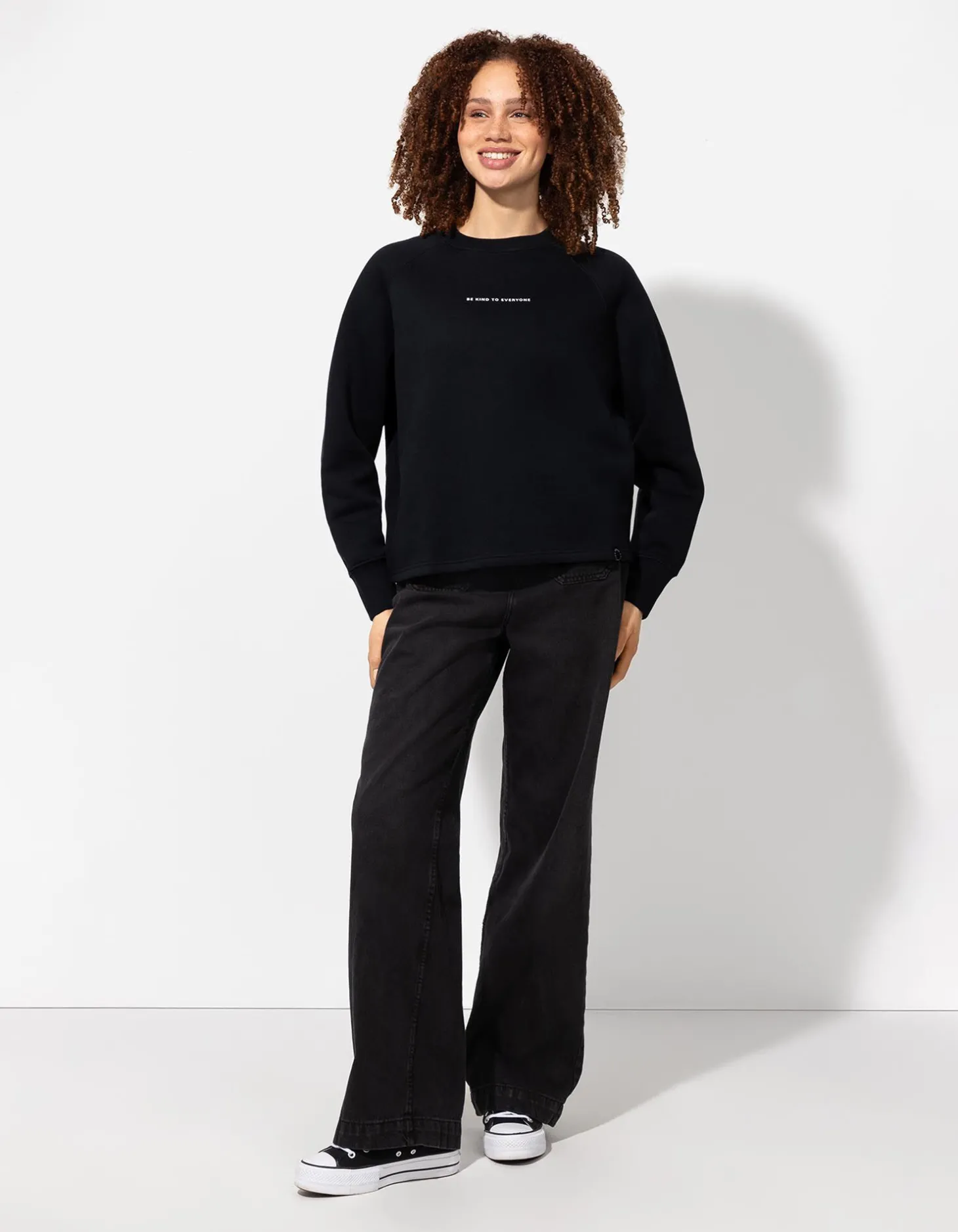 Sweatshirt - Afdrukken achteraan - zwart