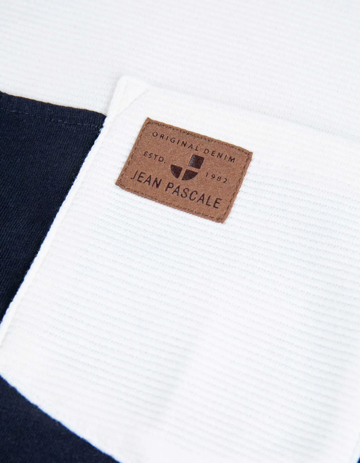 T-shirt - Borstzak - donkerblauw