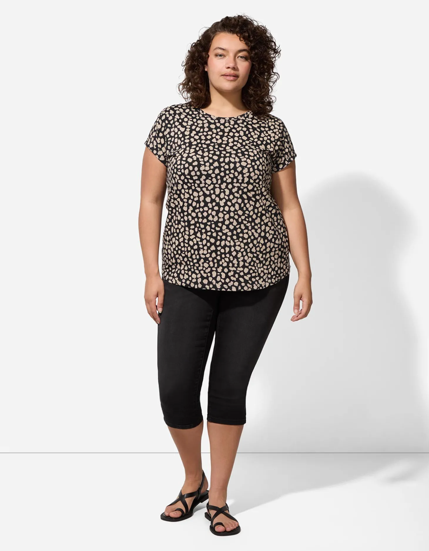 T-shirt - Motief all-over - zwart