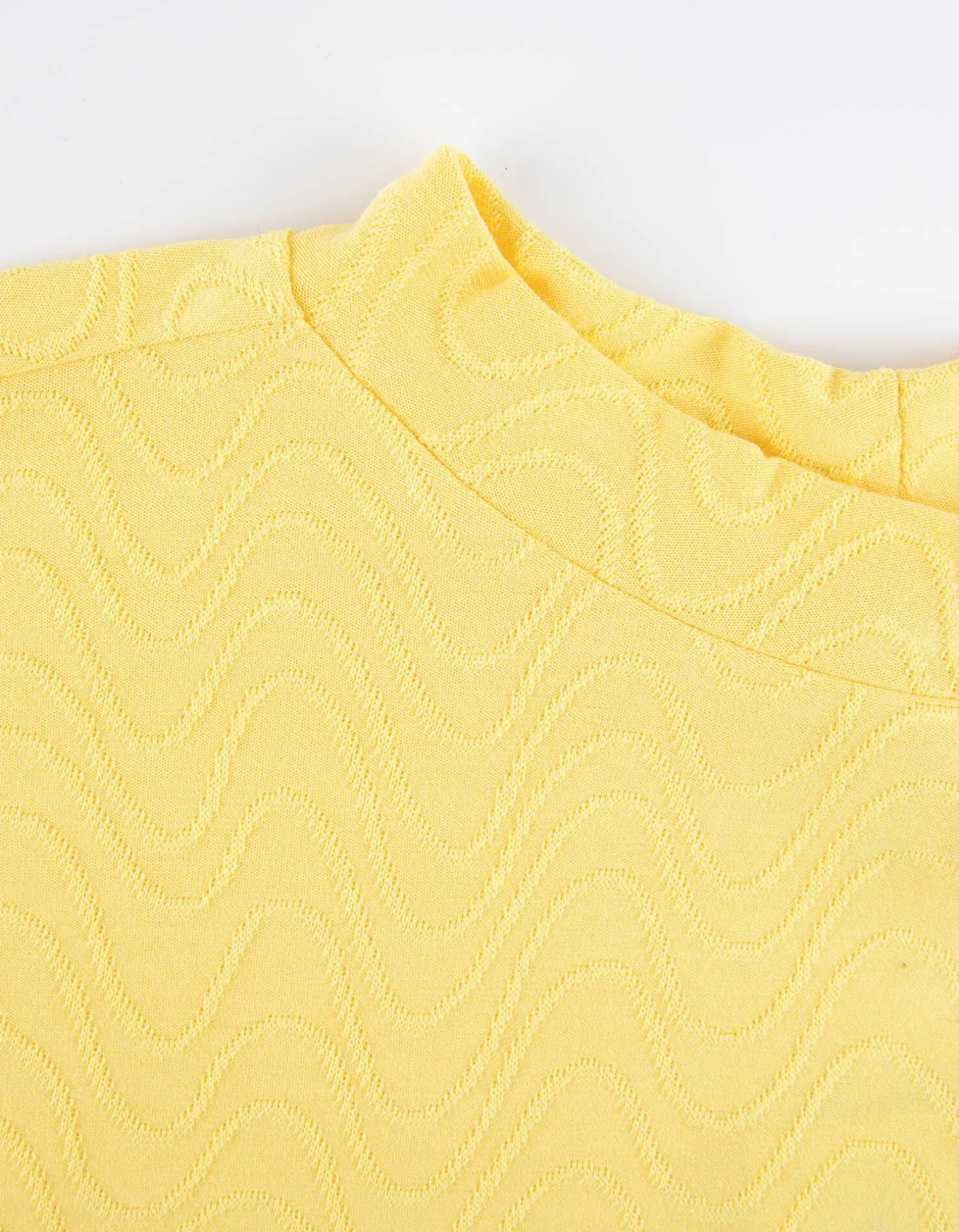 T-shirt - Opstaande kraag - lichtgeel