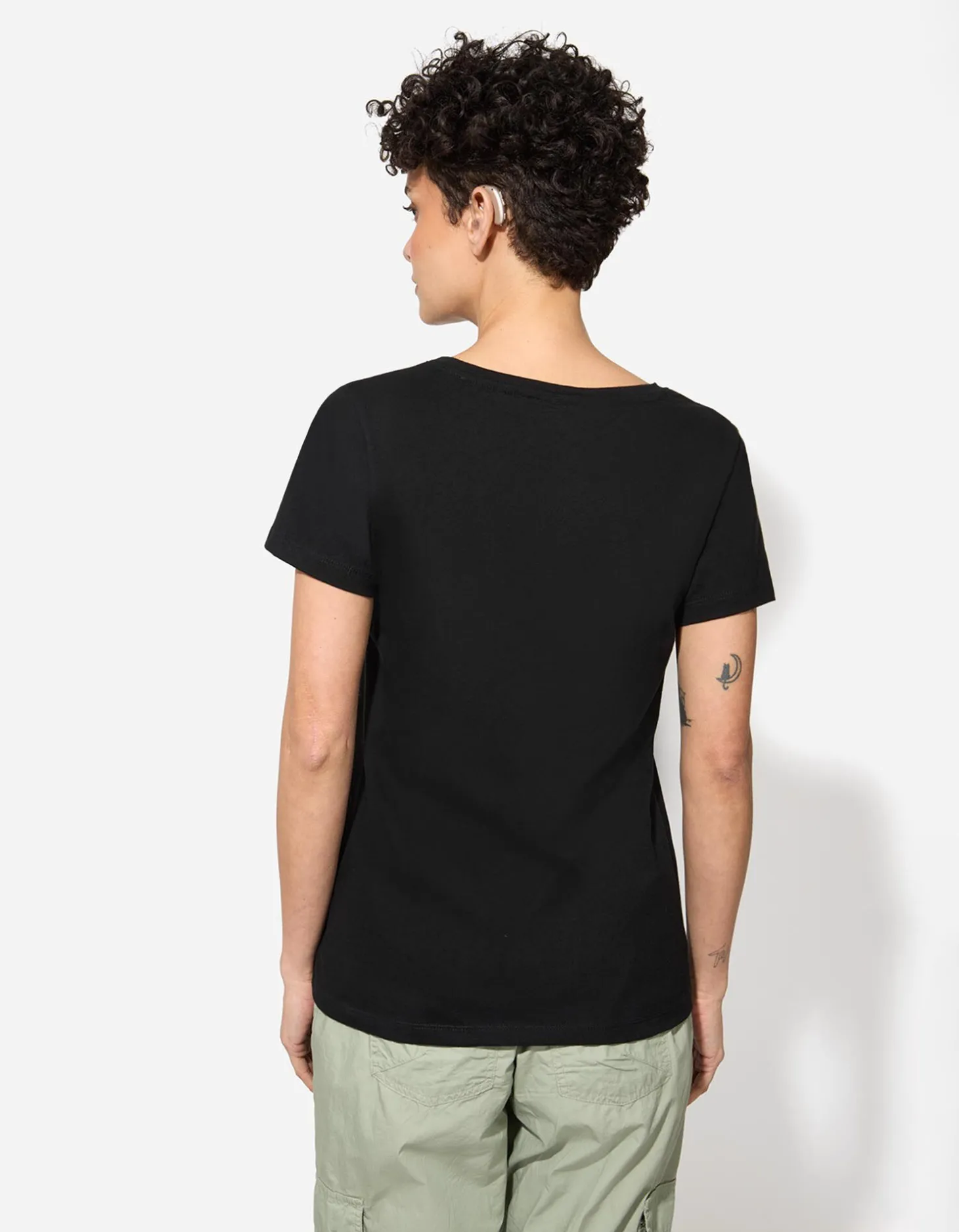 T-shirt - Sierkraaltjes - zwart