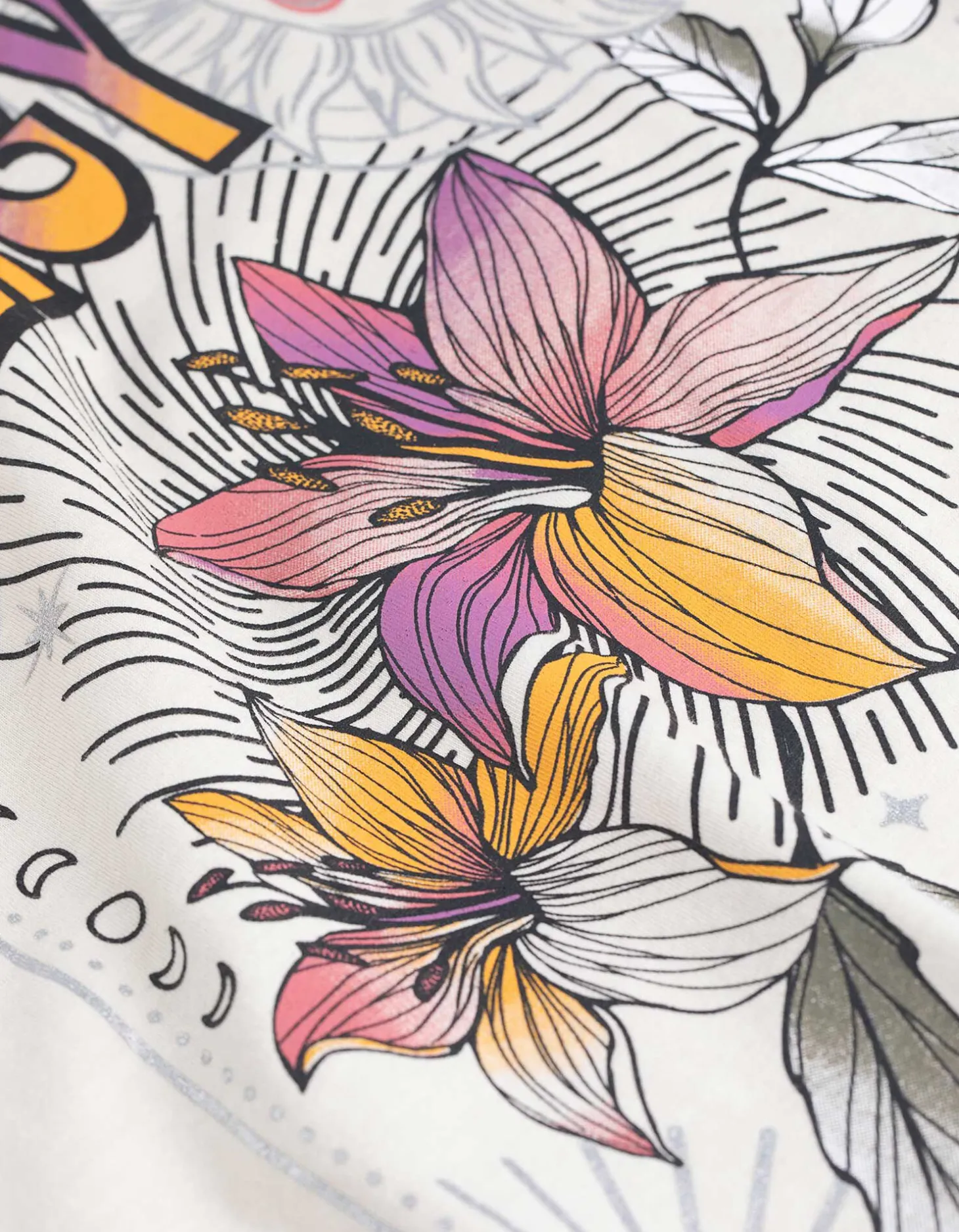 T-shirt - Vooropdruk - beige